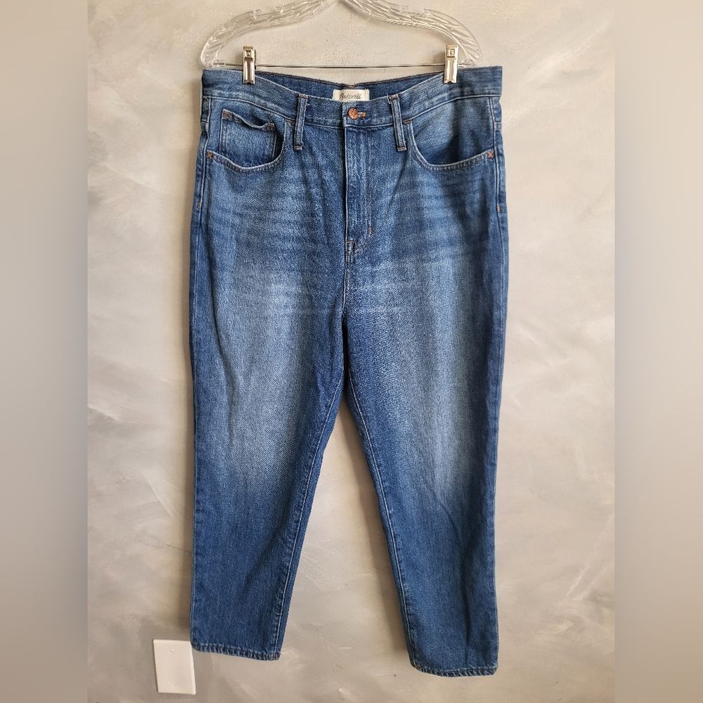 Madewell Mom Jean Stratfield Wash Taper Size 31